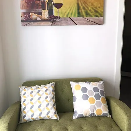 Lorelai Apartment
