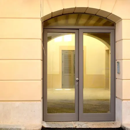 Apartment Lorelai Marsala