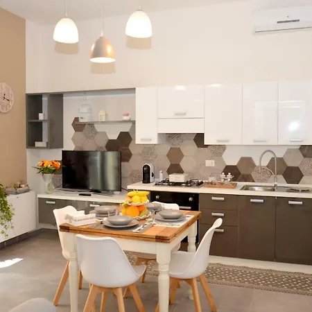 Apartment Lorelai Marsala